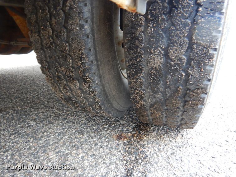 image for item KV9021 2007 Dodge Sprinter 3500  shuttle bus