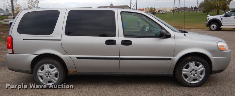 image for item KV9022 2008 Chevrolet Uplander LS  van