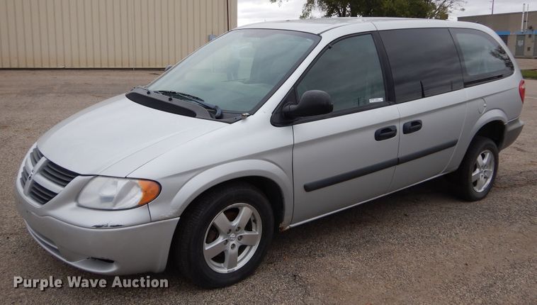 image for item KV9023 2005 Dodge Grand Caravan  handicap accessible van