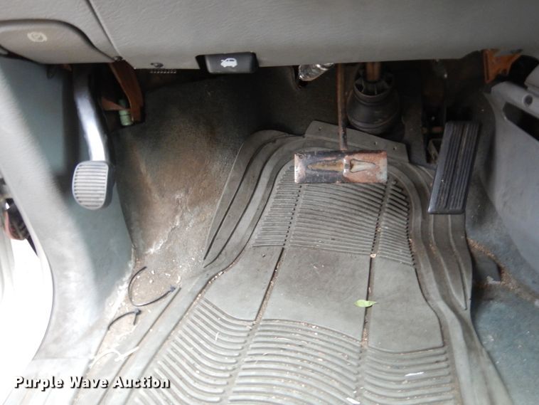 image for item KV9023 2005 Dodge Grand Caravan  handicap accessible van