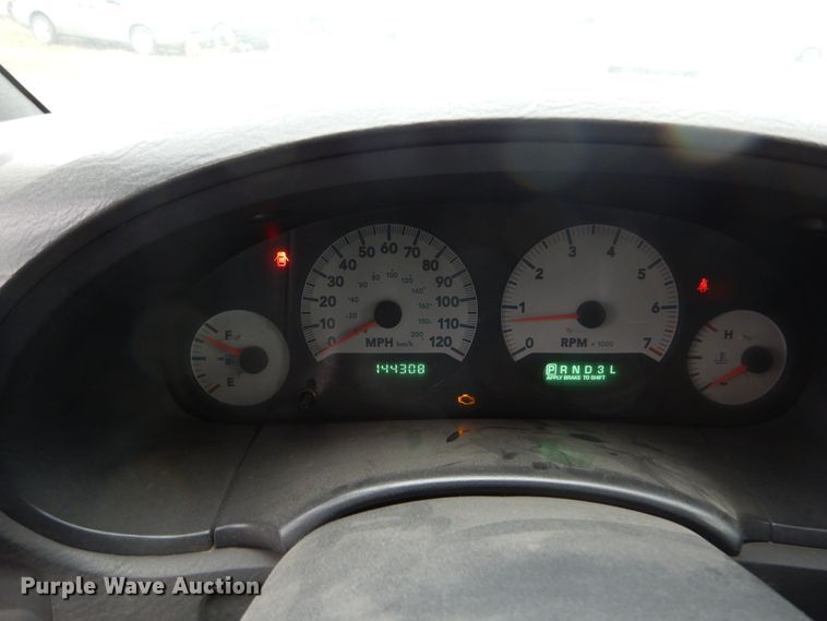 image for item KV9023 2005 Dodge Grand Caravan  handicap accessible van