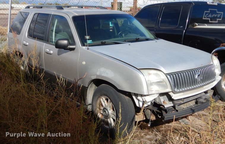 image for item KV9030 2003 Mercury Mountaineer  SUV
