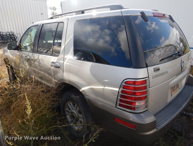 image for item KV9030 2003 Mercury Mountaineer  SUV