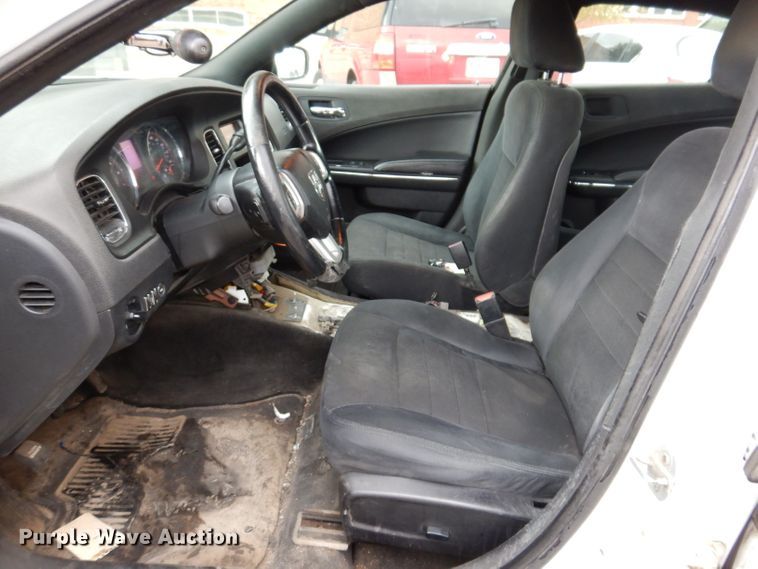 image for item KV9033 2011 Dodge Charger Police