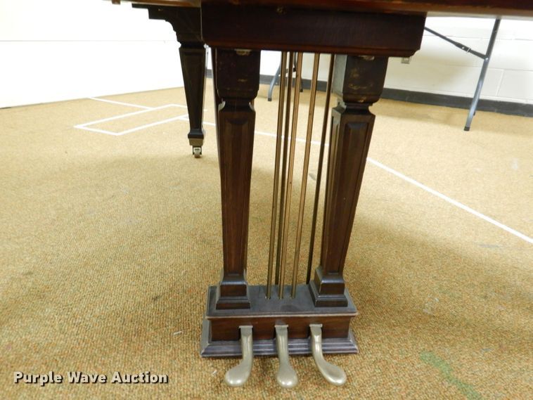 image for item KV9045 Ivers & Pond baby grand piano