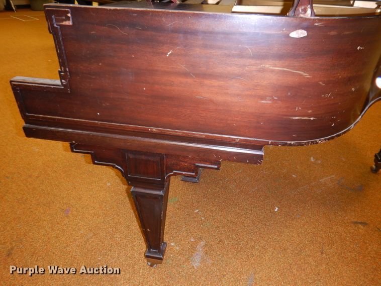 image for item KV9045 Ivers & Pond baby grand piano