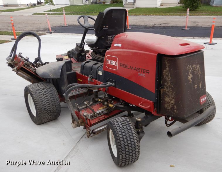 image for item KV9047 Toro Reelmaster 5210  reel mower