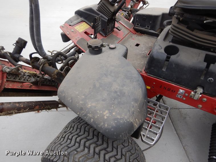 image for item KV9047 Toro Reelmaster 5210  reel mower