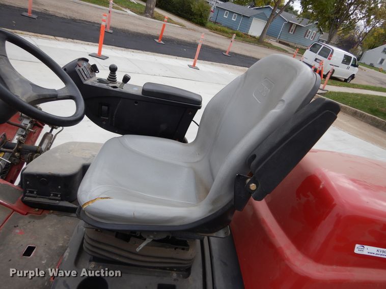 image for item KV9047 Toro Reelmaster 5210  reel mower