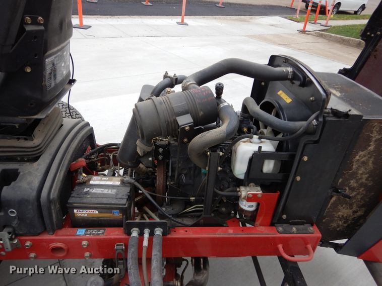 image for item KV9047 Toro Reelmaster 5210  reel mower