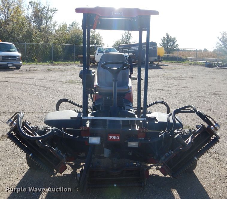 image for item KV9050 Toro Reelmaster 5210  reel mower