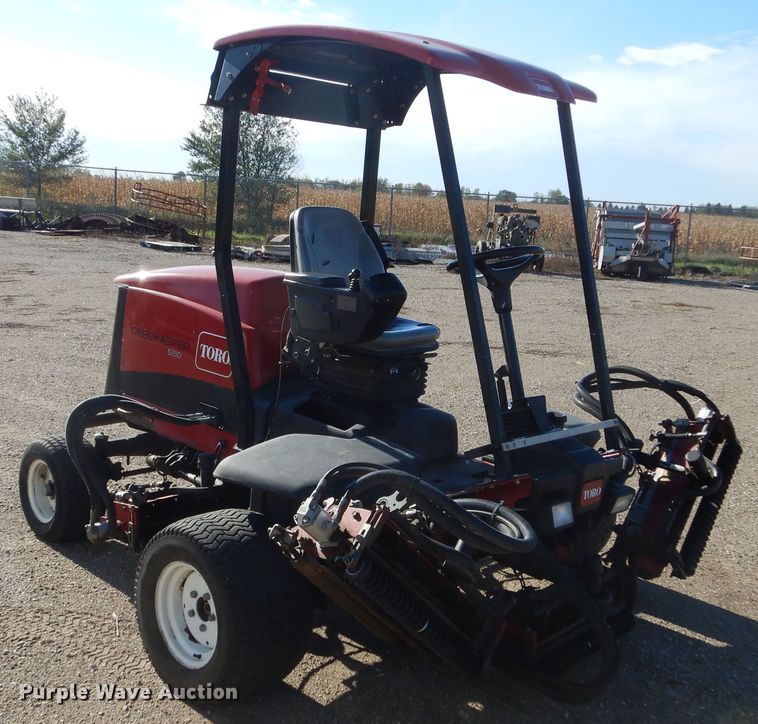 image for item KV9050 Toro Reelmaster 5210  reel mower