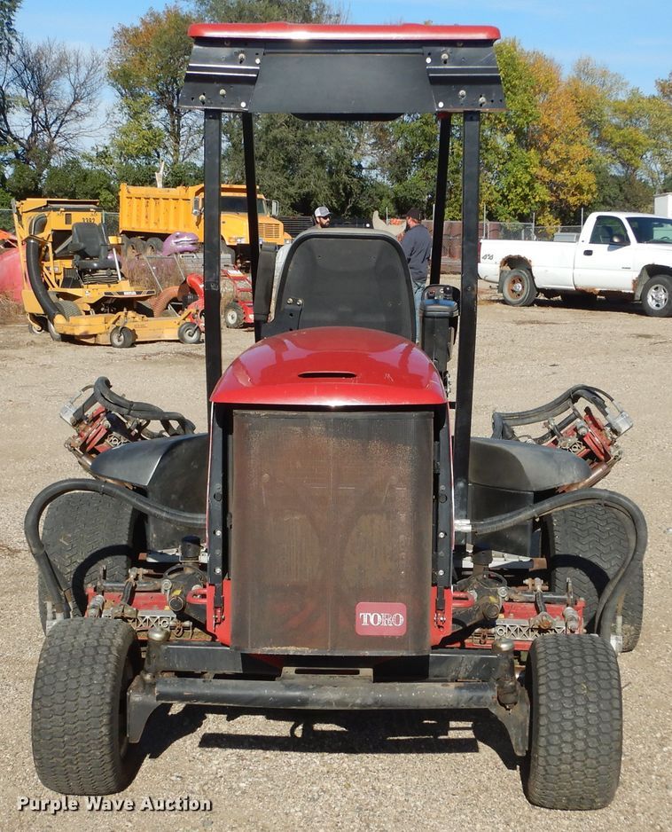 image for item KV9050 Toro Reelmaster 5210  reel mower