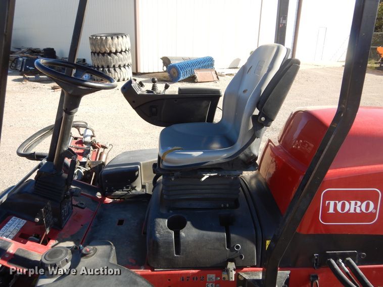 image for item KV9050 Toro Reelmaster 5210  reel mower