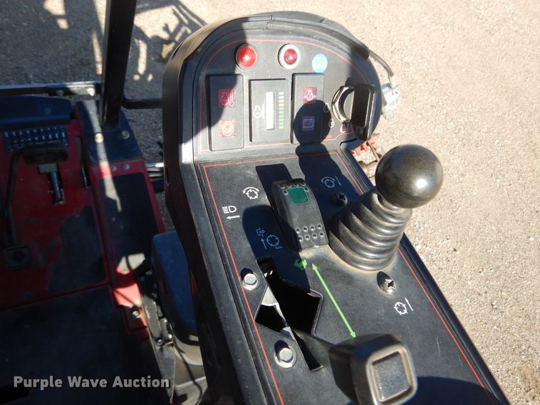 image for item KV9050 Toro Reelmaster 5210  reel mower