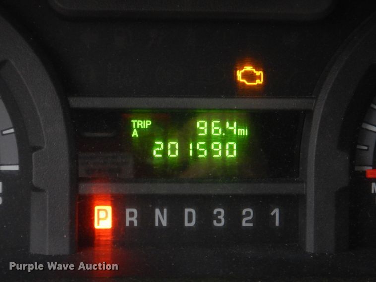 image for item KY9696 2009 Ford E450  shuttle bus