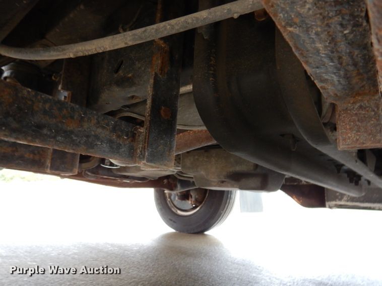 image for item KY9696 2009 Ford E450  shuttle bus