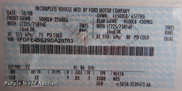 image for item KY9696 2009 Ford E450  shuttle bus