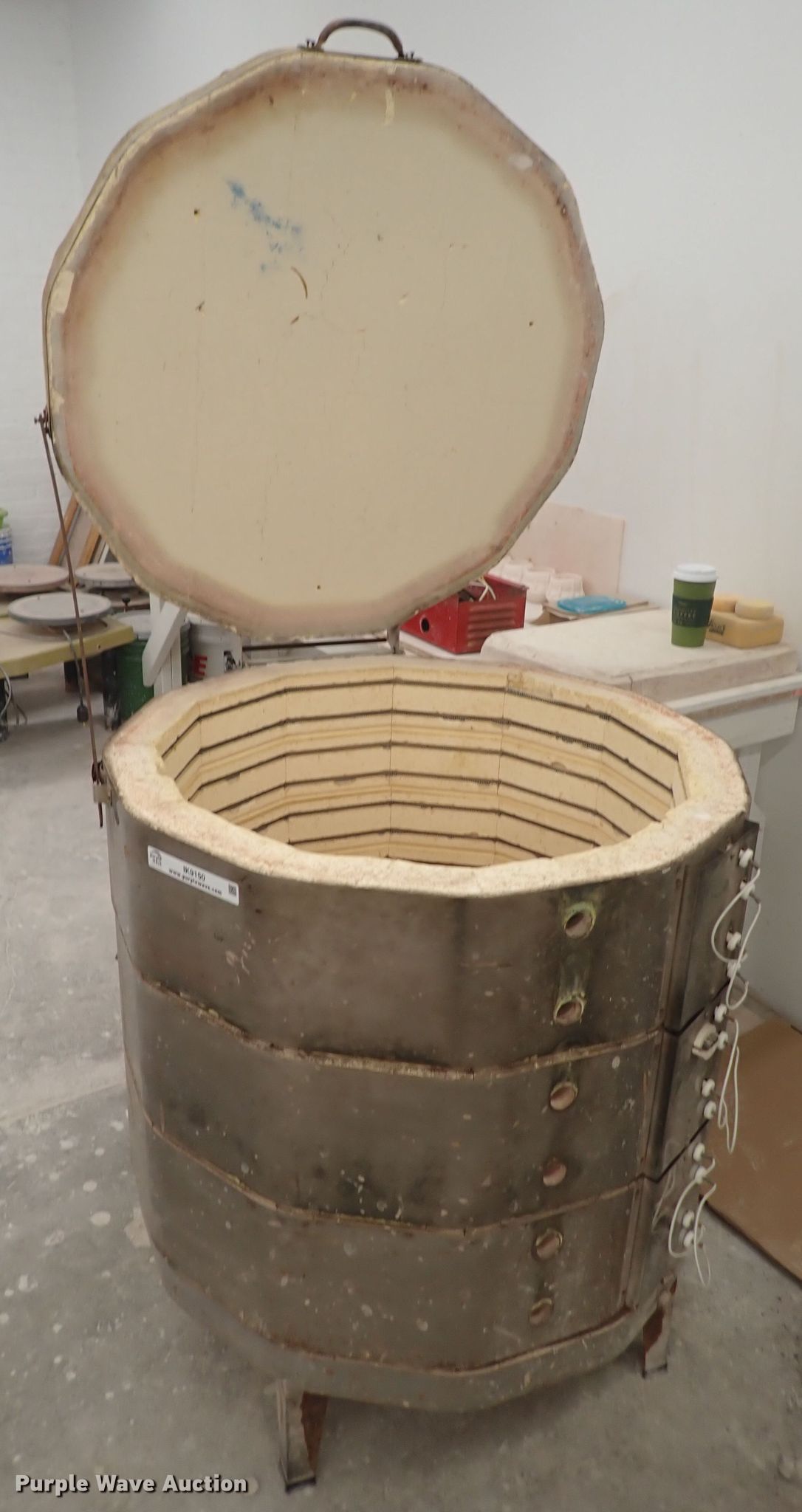 Skutt KM1227 kiln in Wichita, KS Item IK9150 sold Purple Wave