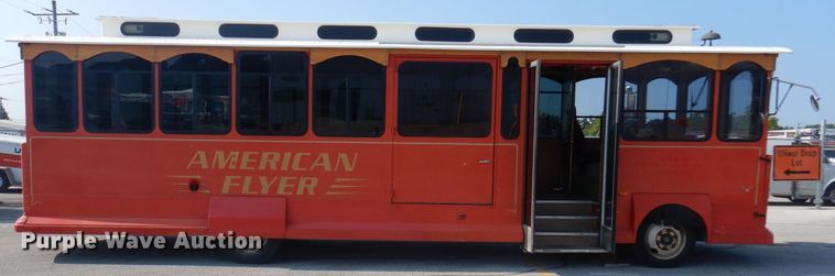 image for item DA5337 2001 Freightliner MB American Flyer  trolley