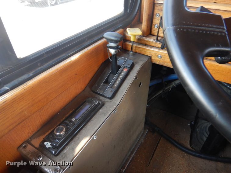 image for item DA5337 2001 Freightliner MB American Flyer  trolley