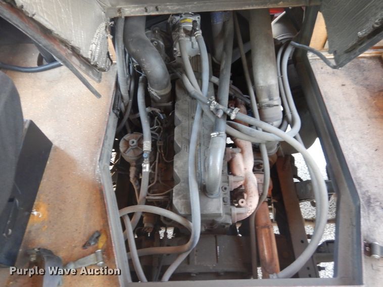 image for item DA5337 2001 Freightliner MB American Flyer  trolley