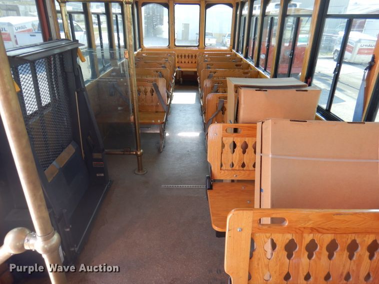 image for item DA5337 2001 Freightliner MB American Flyer  trolley