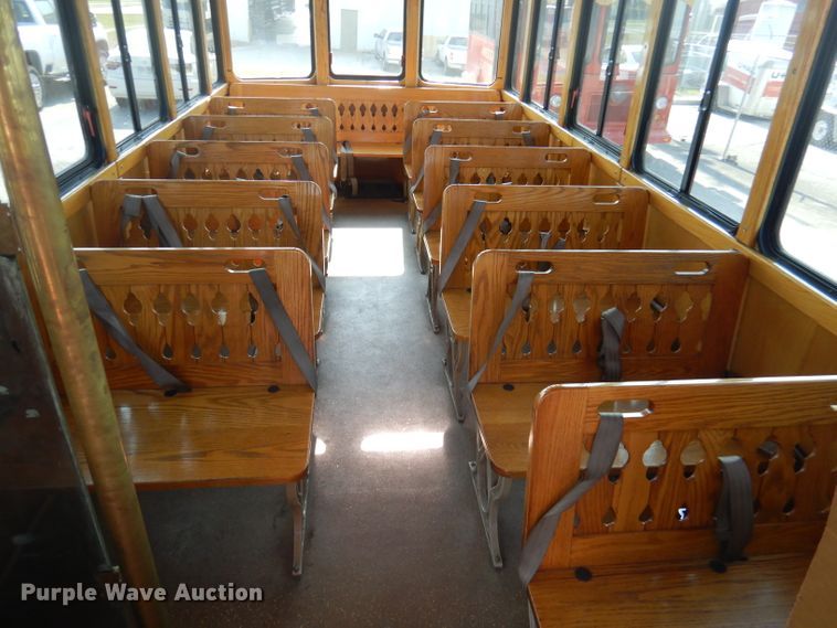 image for item DA5337 2001 Freightliner MB American Flyer  trolley