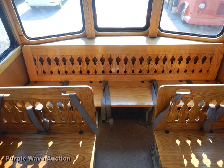 image for item DA5337 2001 Freightliner MB American Flyer  trolley