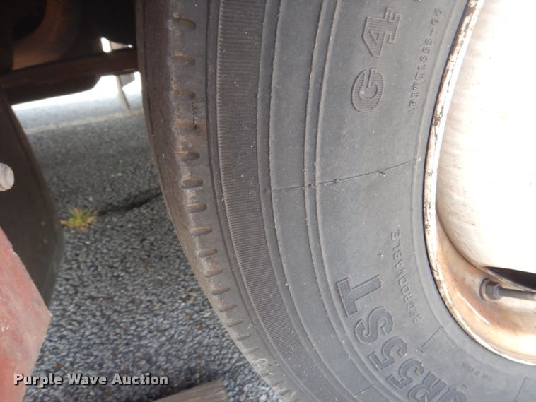 image for item DA5337 2001 Freightliner MB American Flyer  trolley