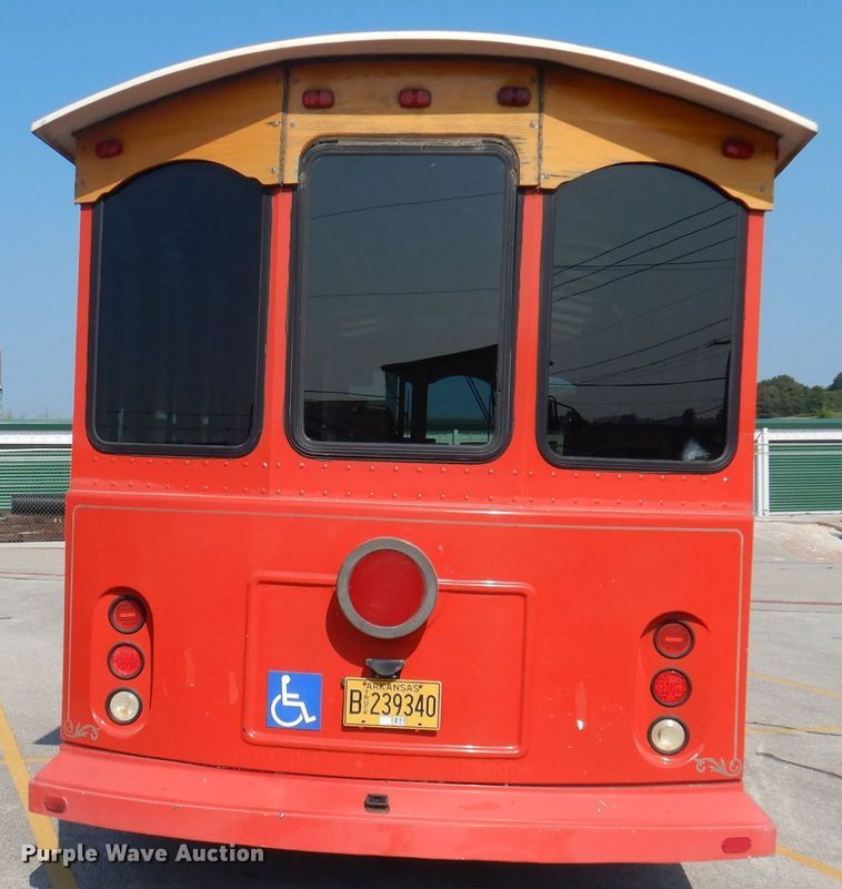 image for item DA5338 2001 Freightliner MB American Flyer  trolley