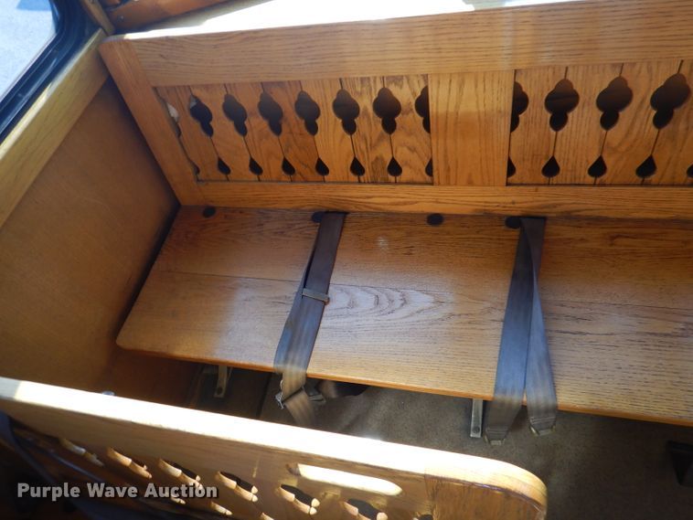 image for item DA5338 2001 Freightliner MB American Flyer  trolley