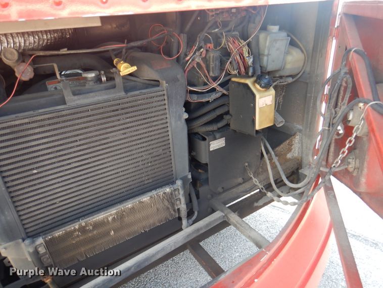 image for item DA5338 2001 Freightliner MB American Flyer  trolley