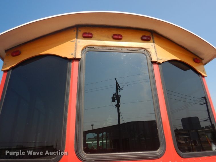 image for item DA5338 2001 Freightliner MB American Flyer  trolley