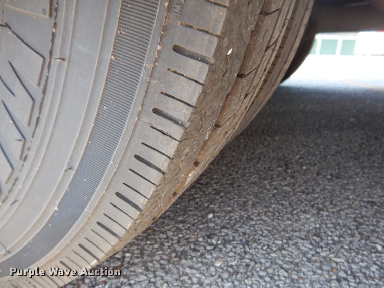 image for item DA5338 2001 Freightliner MB American Flyer  trolley