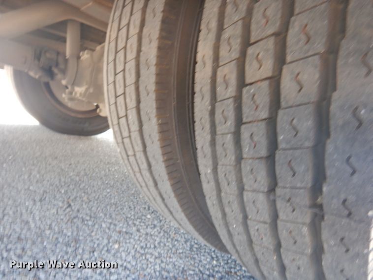 image for item DA5338 2001 Freightliner MB American Flyer  trolley