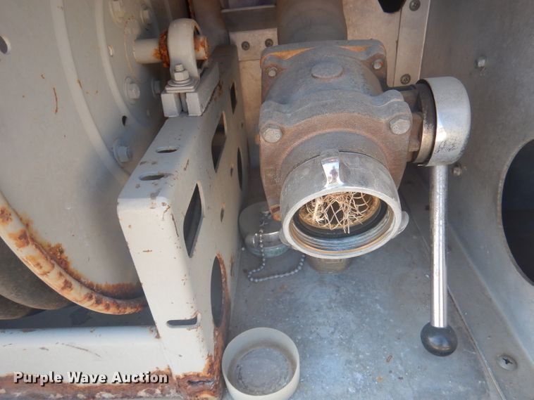 image for item DA5482 2000 Rosenbauer RIV  pumper fire truck