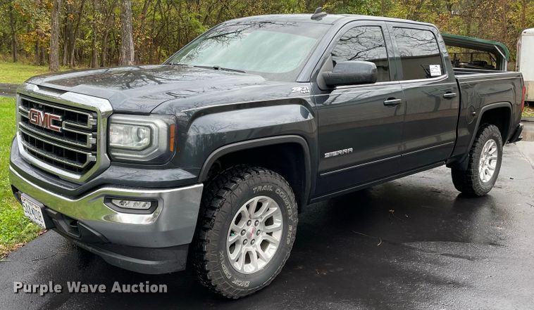 image for item DD2507 2017 GMC Sierra 1500  Crew Cab pickup truck