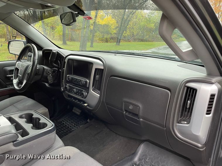 image for item DD2507 2017 GMC Sierra 1500  Crew Cab pickup truck