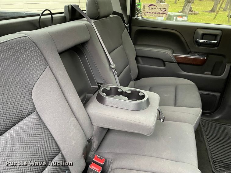 image for item DD2507 2017 GMC Sierra 1500  Crew Cab pickup truck