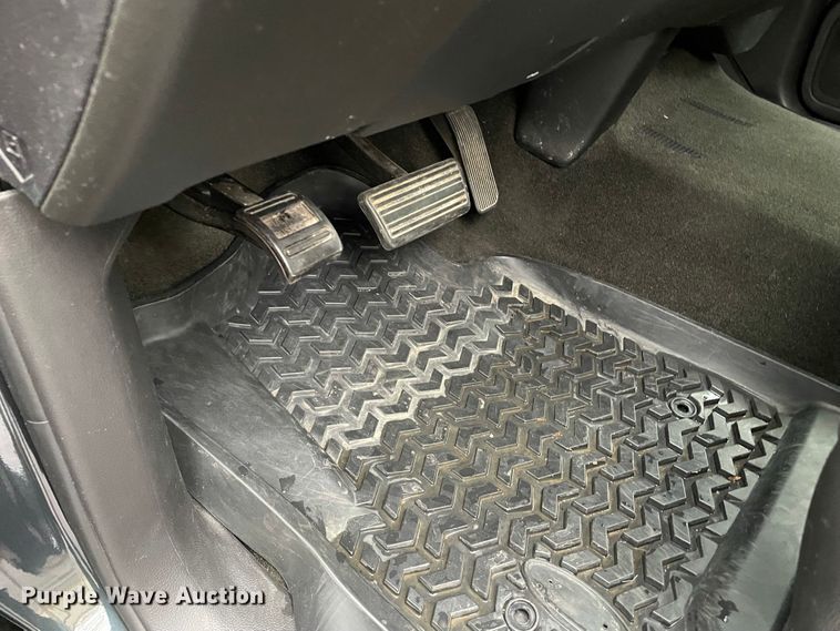 image for item DD2507 2017 GMC Sierra 1500  Crew Cab pickup truck