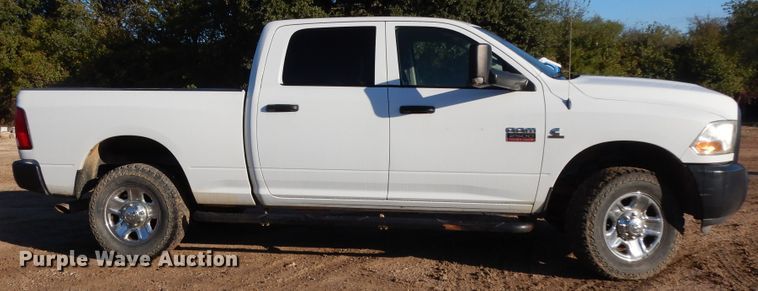 image for item DF0321 2012 Dodge Ram 2500 ST  Crew Cab pickup truck