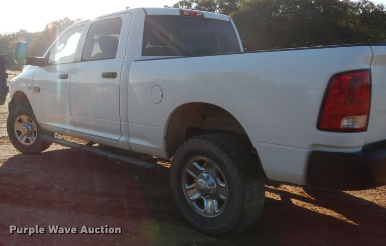 image for item DF0321 2012 Dodge Ram 2500 ST  Crew Cab pickup truck