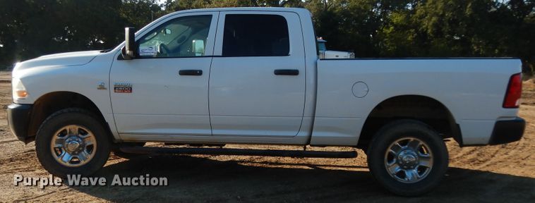image for item DF0321 2012 Dodge Ram 2500 ST  Crew Cab pickup truck