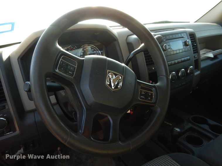 image for item DF0321 2012 Dodge Ram 2500 ST  Crew Cab pickup truck