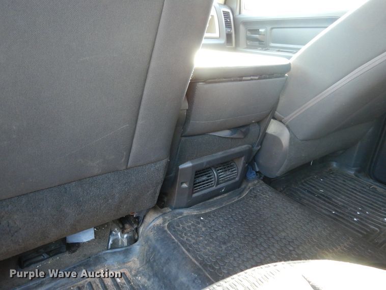 image for item DF0321 2012 Dodge Ram 2500 ST  Crew Cab pickup truck