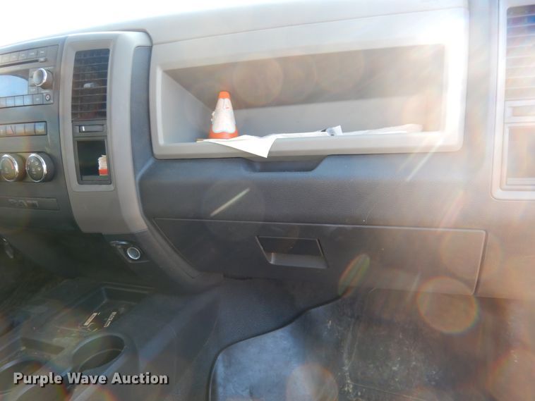 image for item DF0321 2012 Dodge Ram 2500 ST  Crew Cab pickup truck