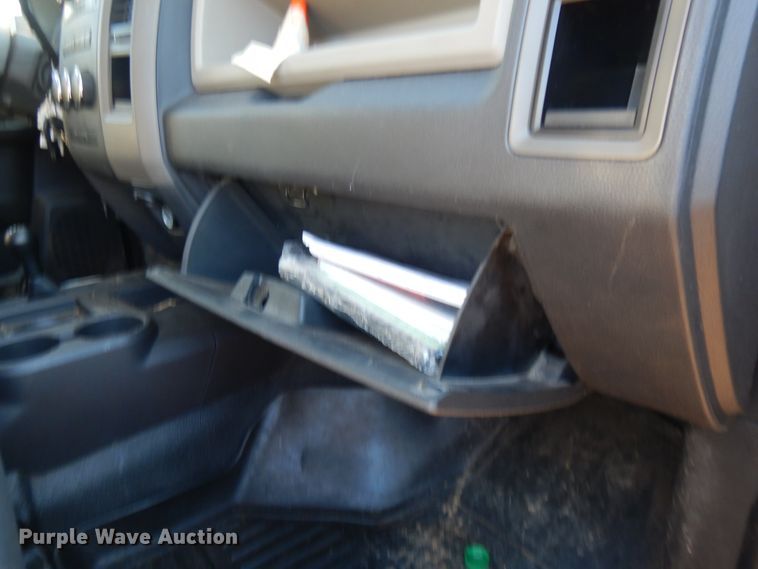 image for item DF0321 2012 Dodge Ram 2500 ST  Crew Cab pickup truck