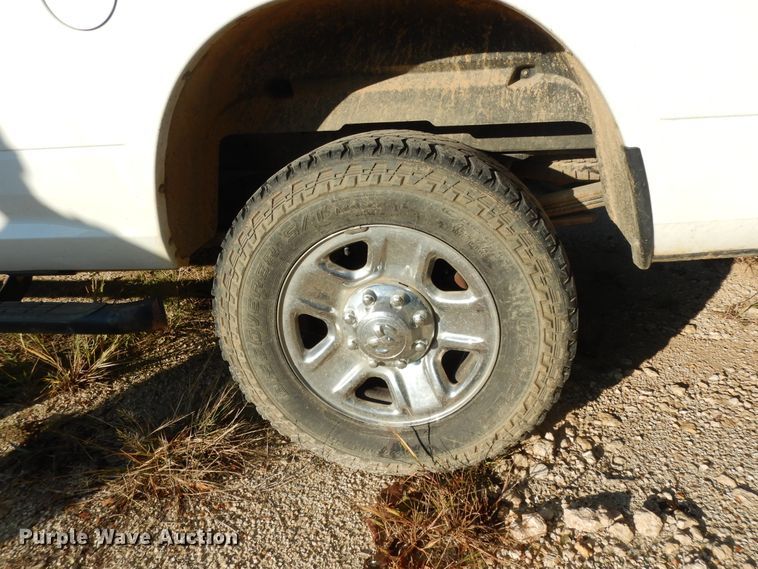 image for item DF0321 2012 Dodge Ram 2500 ST  Crew Cab pickup truck