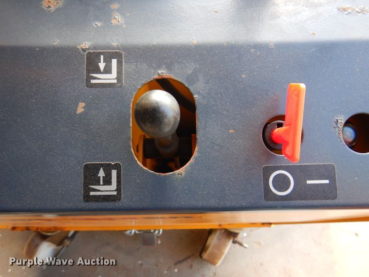 image for item DI5379 2002 Multiton SM 20-62  forklift